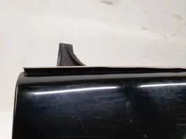 Mitsubishi Outlander Lava-auton perälauta 