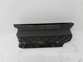 Volkswagen Multivan T4 Etuoven kynnyksen suojalista 701863735A