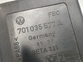 Volkswagen Multivan T4 Amplificateur d'antenne 701035577A