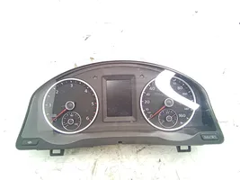 Volkswagen Tiguan Geschwindigkeitsmesser Cockpit 5N0920972A