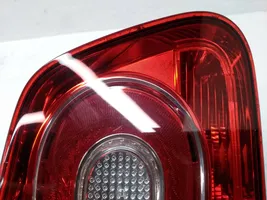 Volkswagen Tiguan Lampy tylnej klapy bagażnika 5N0945093C