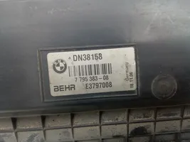 BMW 7 E65 E66 Traverse inférieur support de radiateur 7795383