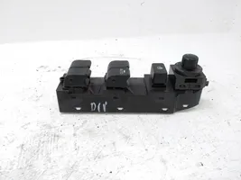 Mazda 3 III Electric window control switch 