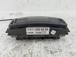 Mercedes-Benz CLS C219 Climate control unit 2118300285