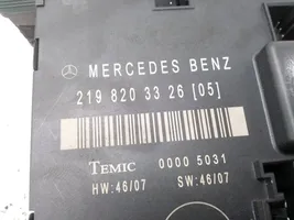 Mercedes-Benz CLS C219 Unité de commande module de porte 2198203326