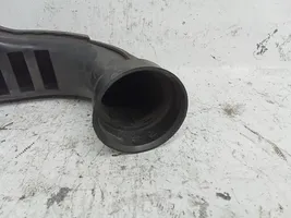 Nissan Qashqai Część rury dolotu powietrza 6897425