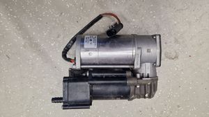 Mercedes-Benz E W213 Ilmajousituksen kompressoripumppu A2133200004