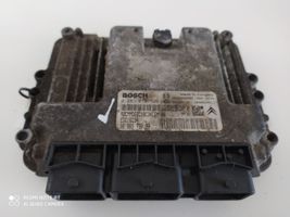 Peugeot 206 Sterownik / Moduł ECU 0281012526