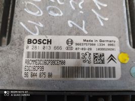 Peugeot 4007 Sterownik / Moduł ECU 0281013666