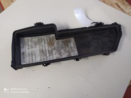 Volvo S40 Fuse box cover 9494211