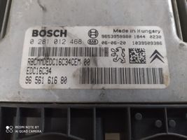 Citroen Xsara Picasso Variklio valdymo blokas 0281012468