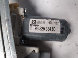 Citroen C3 Elektryczny podnośnik szyby drzwi tylnych 9632533480