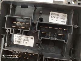 KIA Sorento Module de fusibles 911613E010