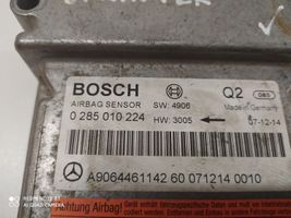 Mercedes-Benz Sprinter W901 W902 W903 W904 Turvatyynyn ohjainlaite/moduuli 0285010224