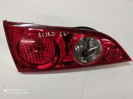 Honda Accord Luci posteriori del portellone del bagagliaio P3227L