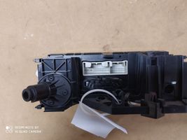 Volkswagen Golf V Panel klimatyzacji 5370141CF