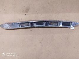 Renault Laguna III Lampa oświetlenia tylnej tablicy rejestracyjnej 848100004R