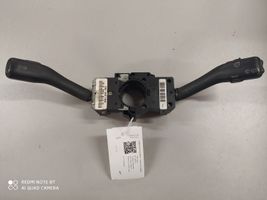 Volkswagen Bora Interruptor/palanca de limpiador de luz de giro 8L0953513B