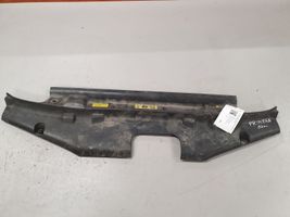 Nissan Primera Panel mocowania chłodnicy / góra 8200259215