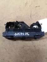 Volkswagen Golf V Panel klimatyzacji 1K2820045B