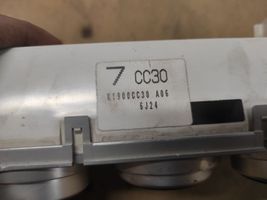 Mazda 5 Unidad de control climatización CC30
