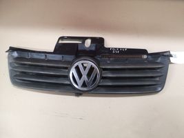 Volkswagen Polo Maskownica / Grill / Atrapa górna chłodnicy VW0703801