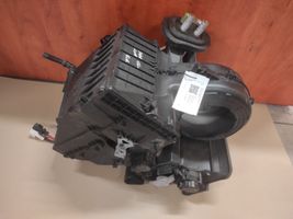 Ford Focus C-MAX Scatola climatizzatore riscaldamento abitacolo assemblata 