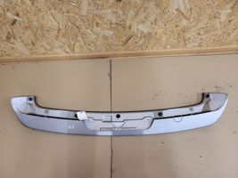 Mitsubishi Grandis Tailgate/trunk spoiler MN129304