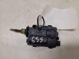 Opel Zafira A Motorino del tappo del serbatoio del carburante 13120789