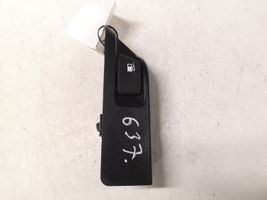 Toyota Yaris Fuel tank opening switch 