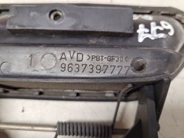 Citroen Xantia Klamka zewnętrzna drzwi przednich 9637397777