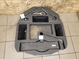 Mazda 6 Boîte à outils 