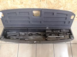 Hyundai Santa Fe Glove box in trunk 