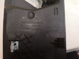 Mercedes-Benz ML W164 Cache serrure de hayon/coffre arrière A1647400030