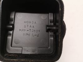 Honda CR-V Kojelaudan sivutuuletussuuttimen kehys 