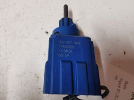 Skoda Superb B5 (3U) Sensor del pedal de embrague 1J0927189E