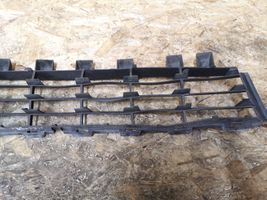 Renault Megane II Grille inférieure de pare-chocs avant 8200412379