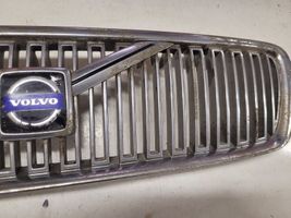 Volvo V70 Griglia superiore del radiatore paraurti anteriore 990385