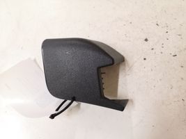 Volvo V50 Moldura de la guía del asiento delantero del pasajero 08639138