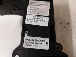 Jaguar XF X250 Module de fusibles 9X2314290AHC