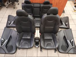 Volvo V40 Set di rivestimento sedili e portiere 