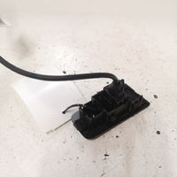 Citroen C4 Cactus Connecteur/prise USB 9800093580