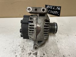 Opel Astra H Alternator 