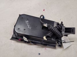 Mercedes-Benz E W211 Consolle centrale del vano portaoggetti A2118206115