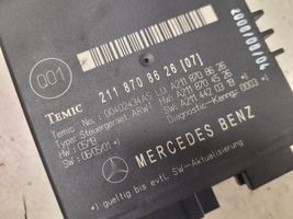 Mercedes-Benz E W211 Centralina/modulo portellone/bagagliaio 2118708626