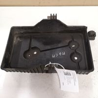 Mazda 6 Boîte de batterie GAM656041