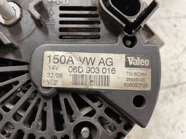 Audi A4 S4 B7 8E 8H Generatore/alternatore 06D903016