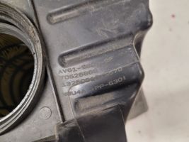 Volvo V40 Scatola del filtro dell’aria AV6189600BF