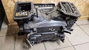 BMW 5 E60 E61 Salono oro mazgo komplektas 