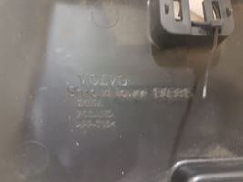 Volvo V40 Ohjauspyörän pylvään verhoilu 1303815